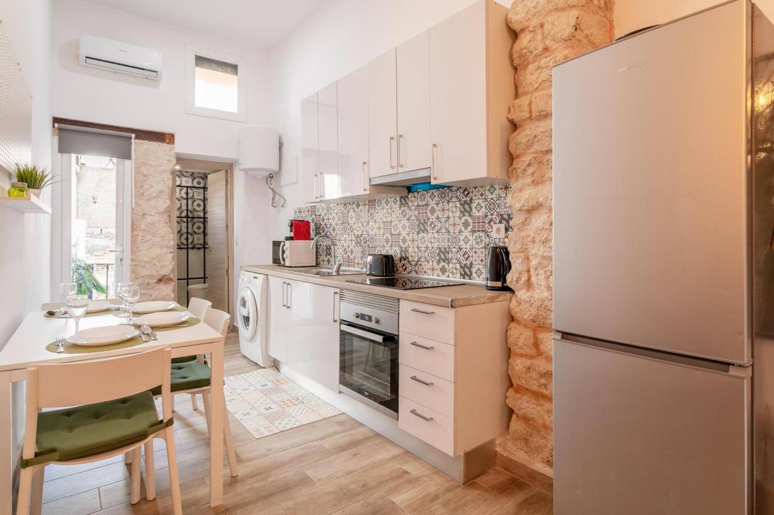 Bel Appartement Rustique Au Coeur D'Alicante Eksteriør billede